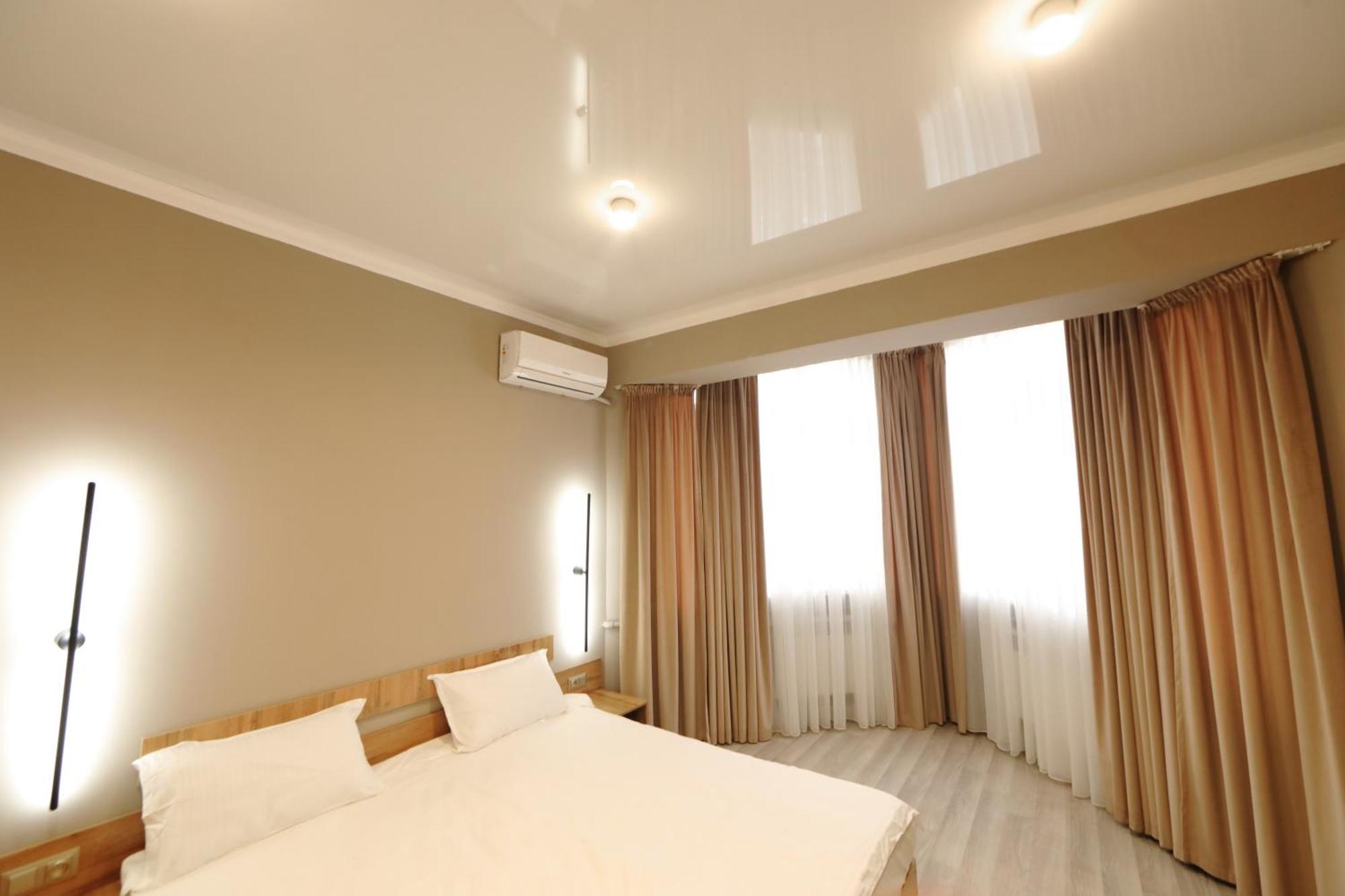 Cozy Hostel Bishkek Exterior photo