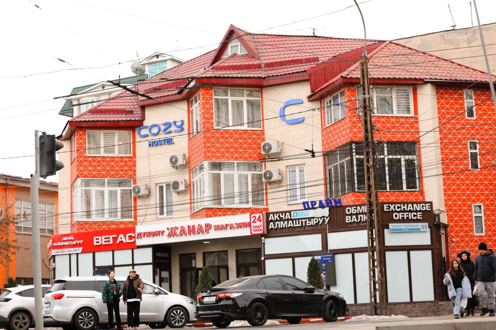 Cozy Hostel Bishkek Exterior photo
